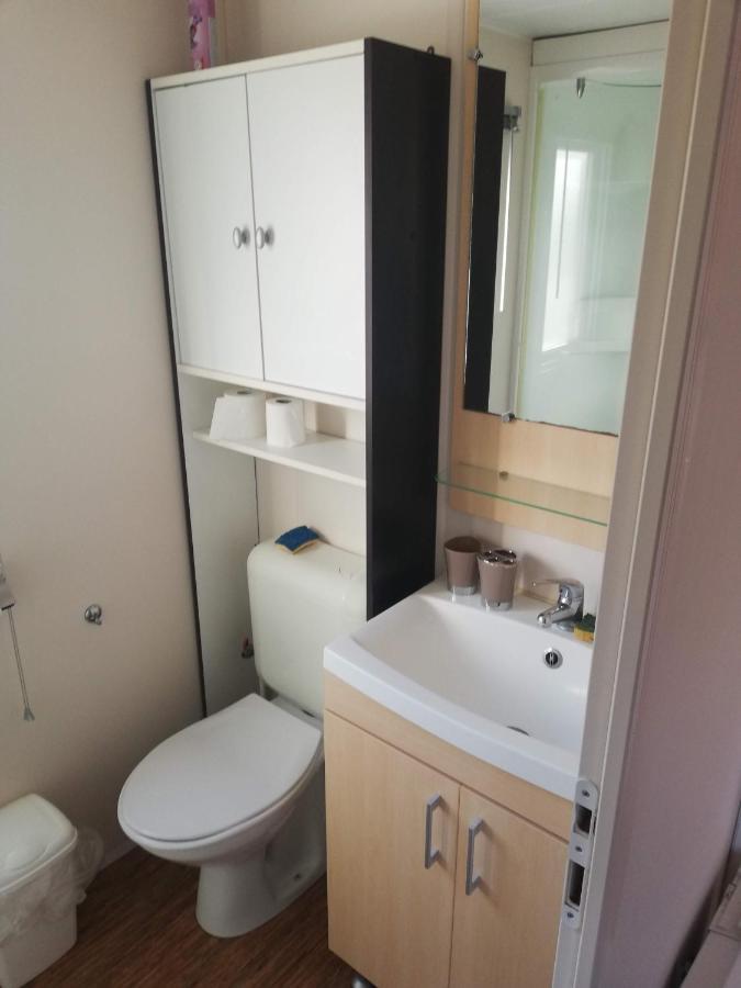 Grand Mobil Home 3Chbr 2Sdb Camping La Carabasse Vias Eksteriør bilde