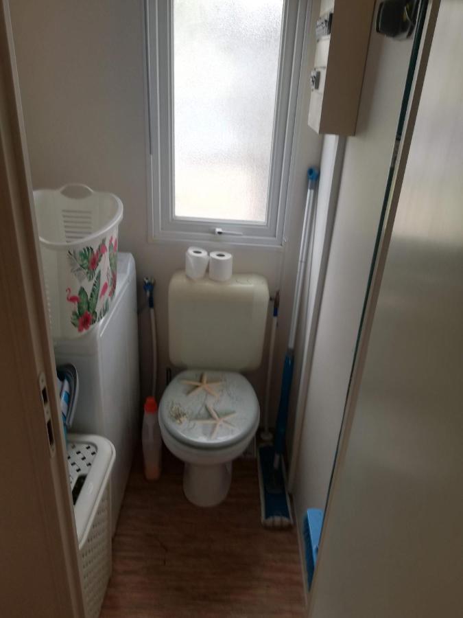 Grand Mobil Home 3Chbr 2Sdb Camping La Carabasse Vias Eksteriør bilde